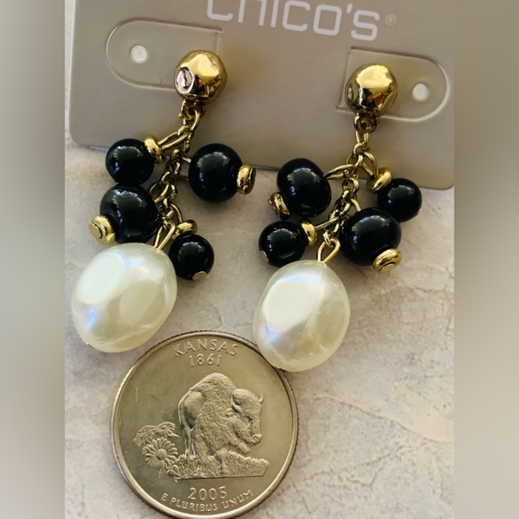 Chico's Cleo Black and White Cluster Beaded Earrings - Picture 2 of 4